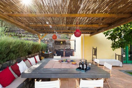 Montelaguardia Villa Sleeps 10 Pool Wifi