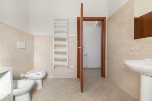 Posticeddu Villa Sleeps 8 With Pool Air Con And Wifi