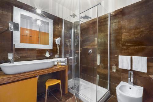 Sant'anna Villa Sleeps 24 With Pool And Air Con