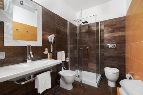 Sant'anna Villa Sleeps 24 With Pool And Air Con