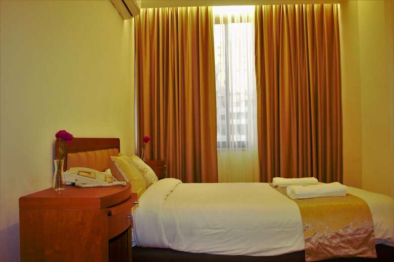 New Merryland Hotel
