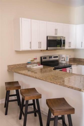 Apartamento Seaside Condo 4