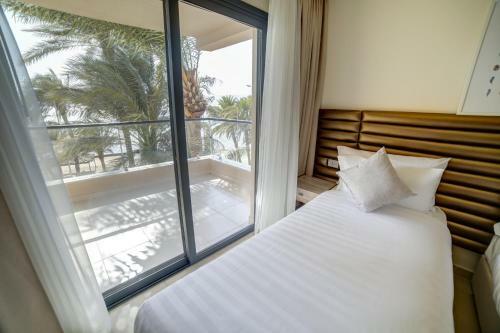 Sea View Hotel