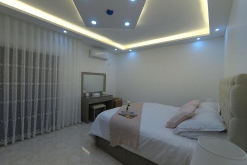 Amazing One Bedroom Apartment In Amman Elwebdah 1
