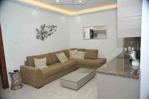 Amazing One Bedroom Apartment In Amman Elwebdah 4