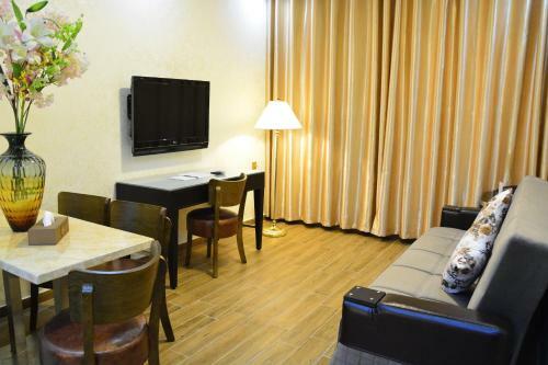 Aljamal Hotel