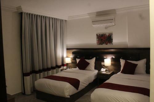Petra Corner Hotel