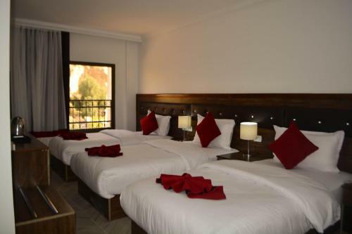 Petra Corner Hotel