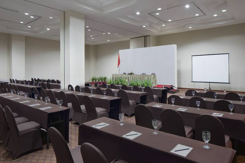 Hotel Aryaduta Manado