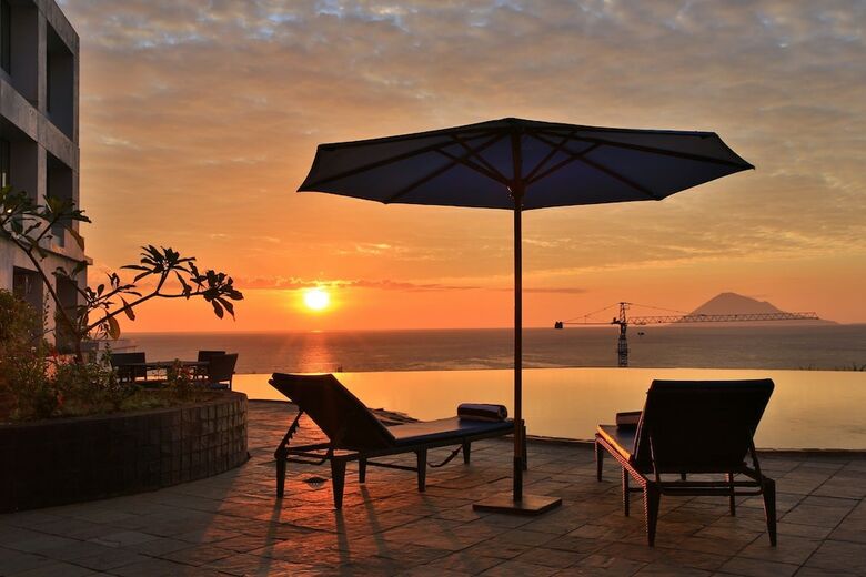 Hotel Aryaduta Manado