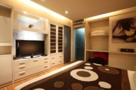 Aparthotel Sejuk Suites