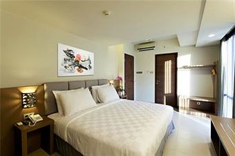 Euphoria Hotel
