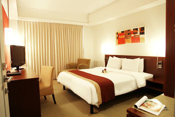 Aparthotel Java Paragon Hotel & Residences