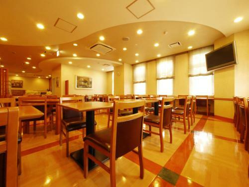Hotel Route-inn Fukaya Ekimae