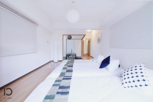2 Br Apartment - 3 Mins To The Peacepark 302