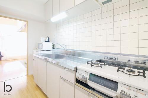 2 Br Apartment - 3 Mins To The Peacepark 302