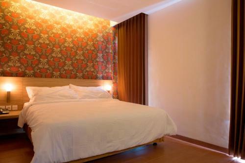 Demira Hotel