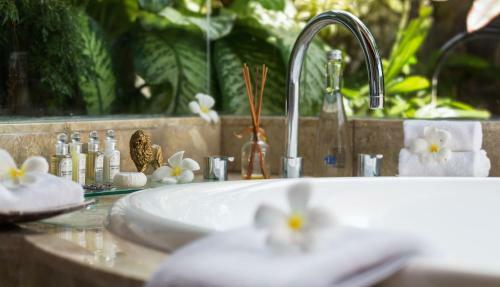 Villa The Shanti Residence