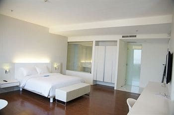 Everbright Hotel