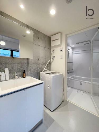 Modern 1 Br Apartment, Close To Peace Park, For 6 Ppl
