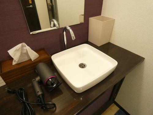 Hostal Guest House Suzumeno Kakurembo