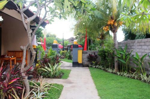 Hostal Sudi Guest House