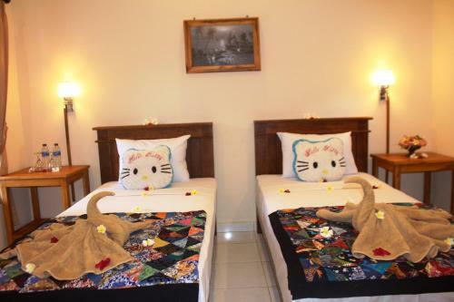 Hostal Sudi Guest House
