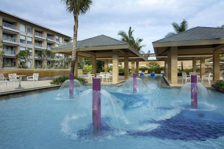 Mulia Villas