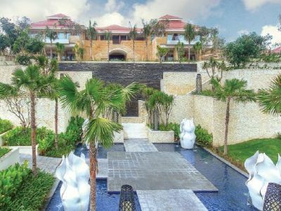 Mulia Villas