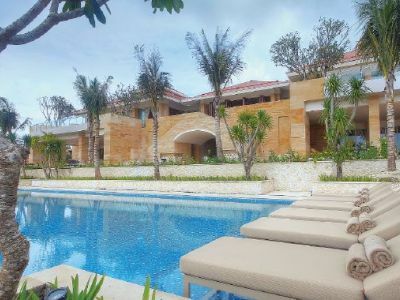 Mulia Villas