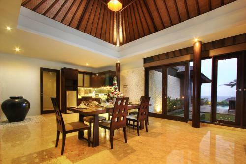 Hotel The Sawangan Suites & Villas