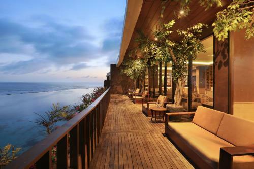 Hotel The Sawangan Suites & Villas