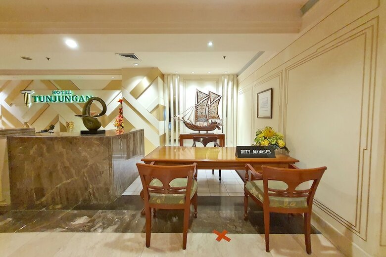 Tunjungan Hotel