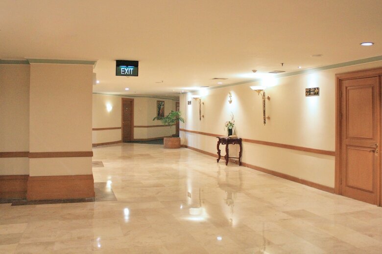 Tunjungan Hotel