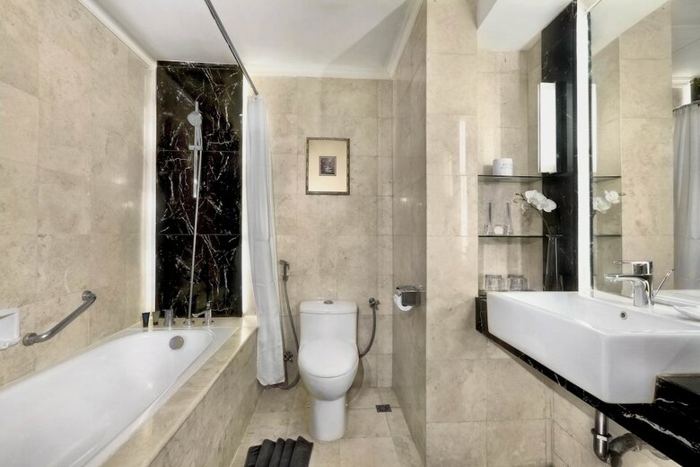 Aston Tropicana Hotel Bandung