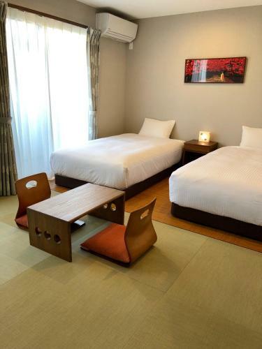 Hostal Guest House Yukari Kyoto