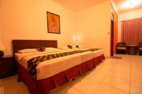 Hostal Guest House Salon & Spa Fora Taman Lingkar