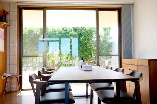 Villa Nalu Mele Resort