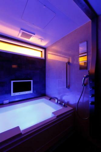 Knows Hotel