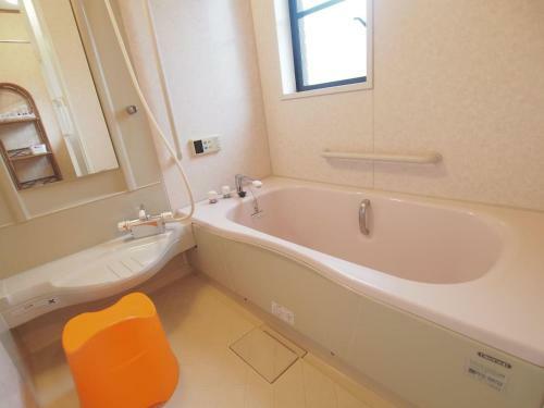 New Okazaki House For 6 With Free Parking
