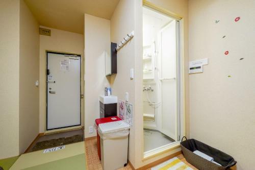 Bed & Breakfast Red House Osaka