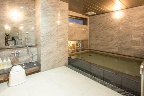 Hotel Kuretake Inn Osaka Midousuji Hommachi