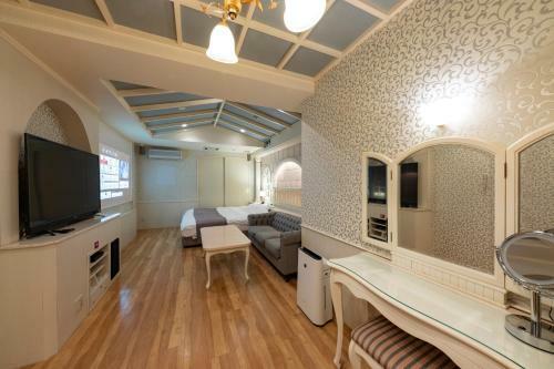 Hotel Luna Sendai (Adult Only)