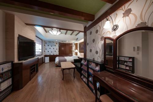 Hotel Luna Sendai (Adult Only)