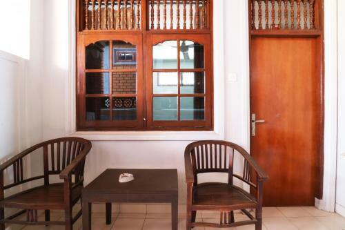 Hostal Taman Mekar Beach Inn