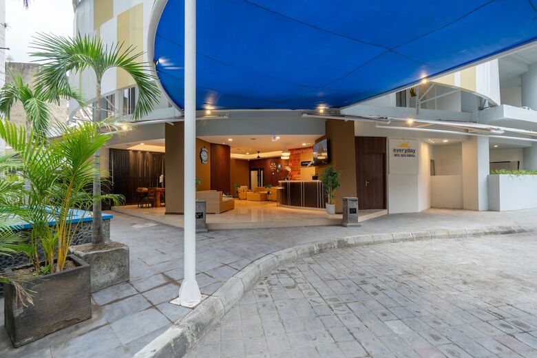 Everyday Smart Hotel