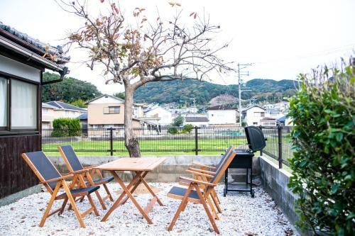 Awaji Egaosakuie In Sumoto