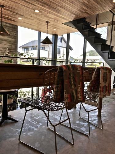 Hostal Maison De Stuffmarket
