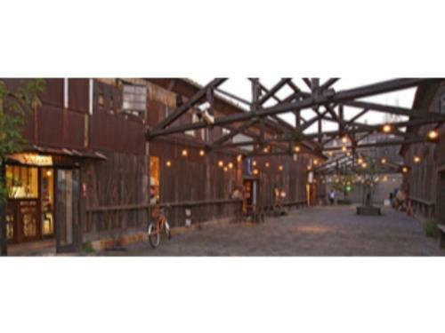 City Hotel Patio - Vacation Stay 11112v