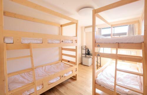 Hostal Tottori Guest House Miraie Base